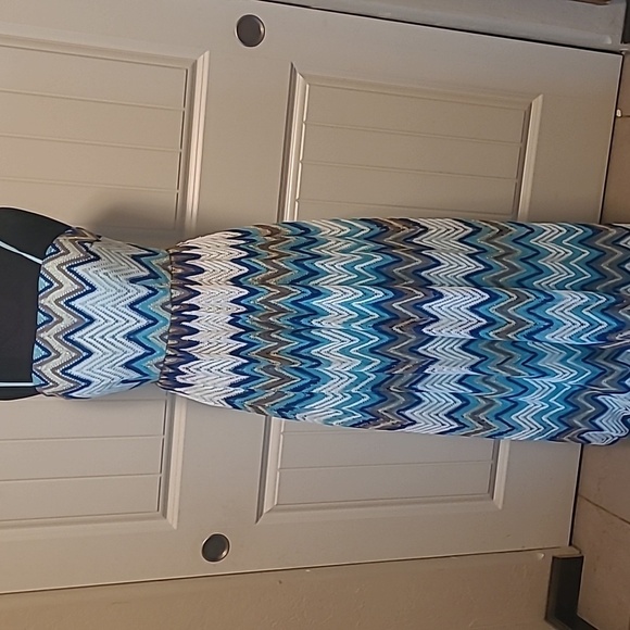 Minuet Blue Chevron Crochet Lace Maxi Dress size S - Picture 1 of 9